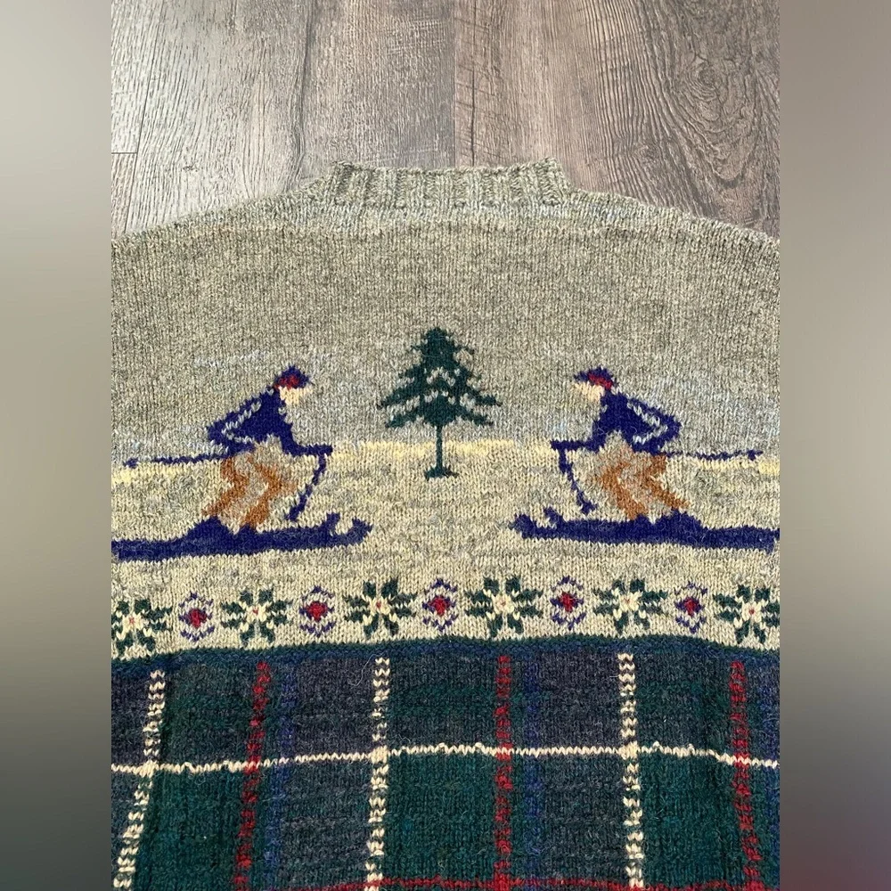POLO Ralph Lauren All Over Ski Vintage 100% Wool Hand Knit Men’s Sweater - Picture 4 of 5